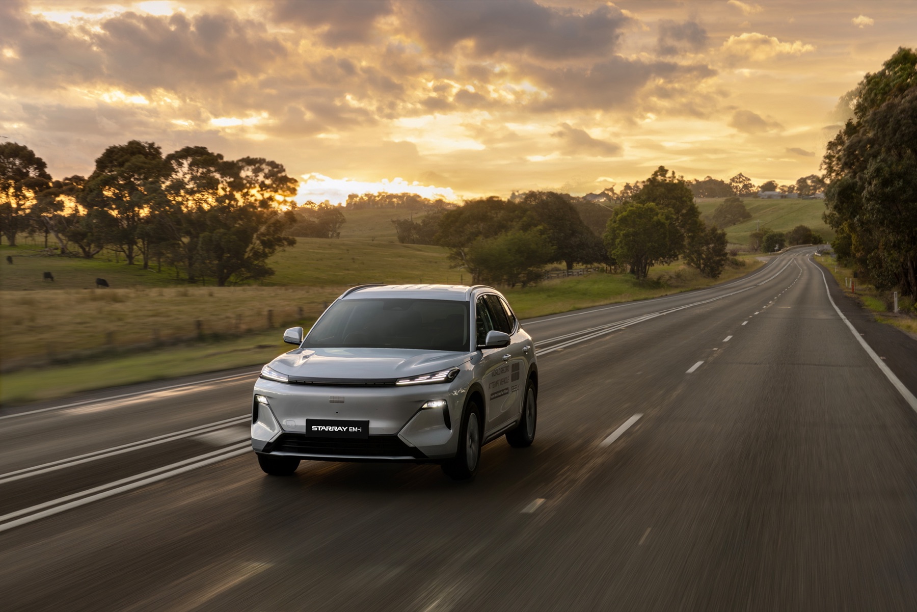 Geely STARRAY EM-i pe traseul record din Australia